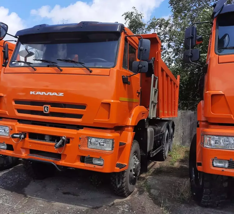Самосвал с задней разгрузкой 6522-5026011-53 (6x6)