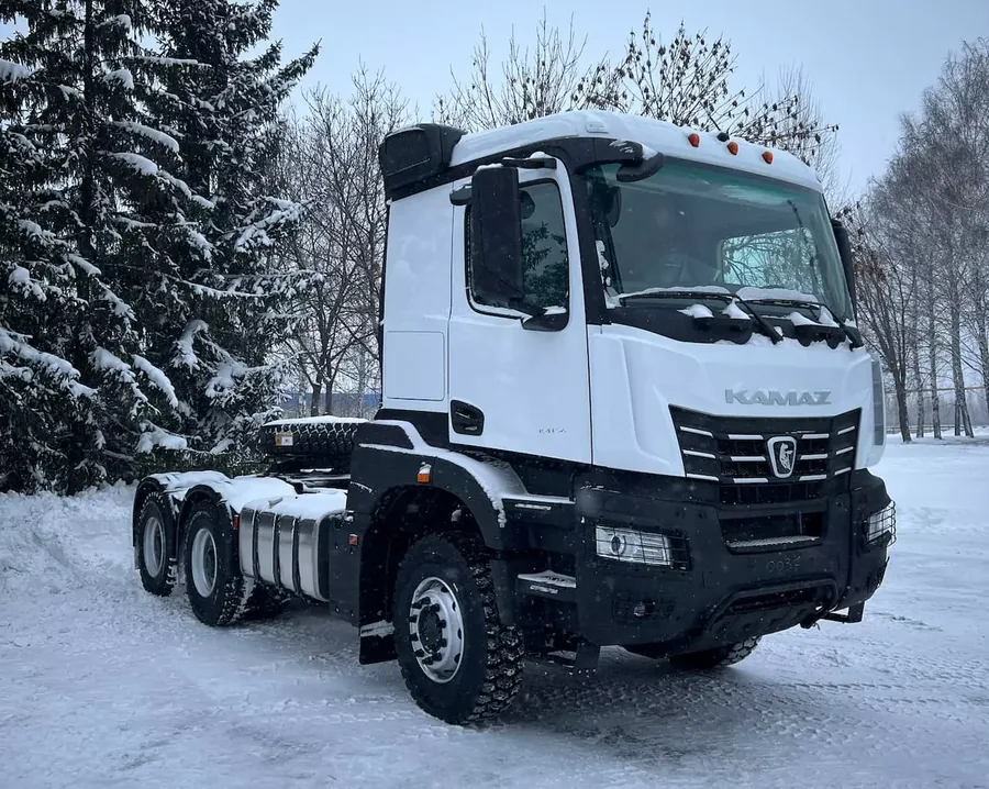Седельный тягач 65956-40792-AA (6x4)