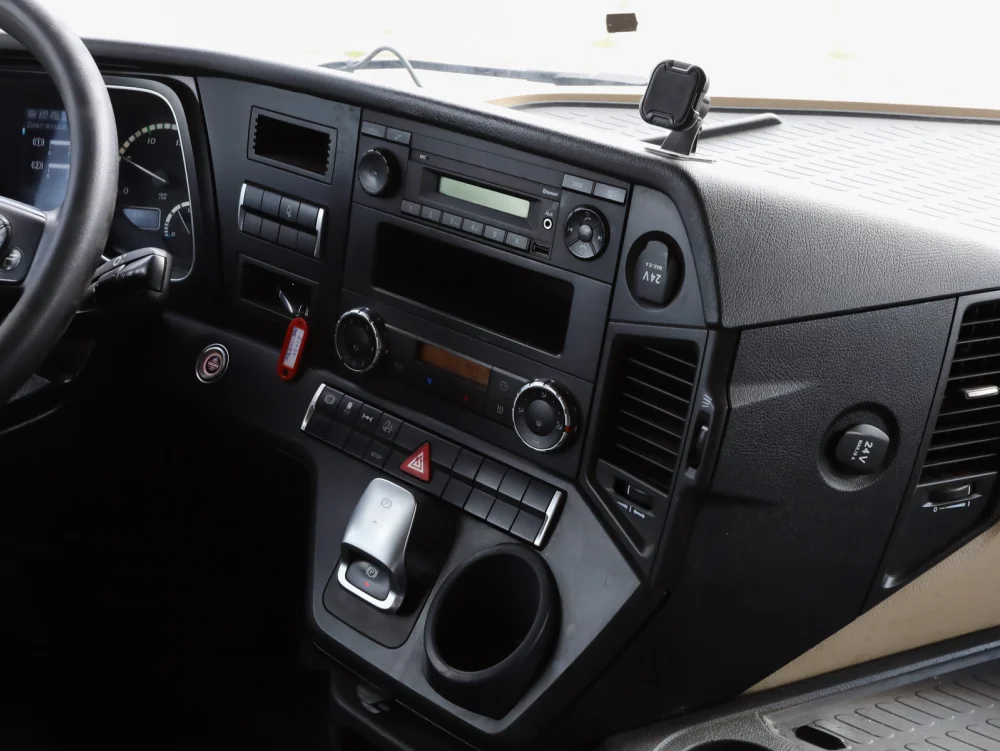 Седельный тягач Mercedes&ndash;Benz Actros 2042LS, 2020 г/в - фото 16
