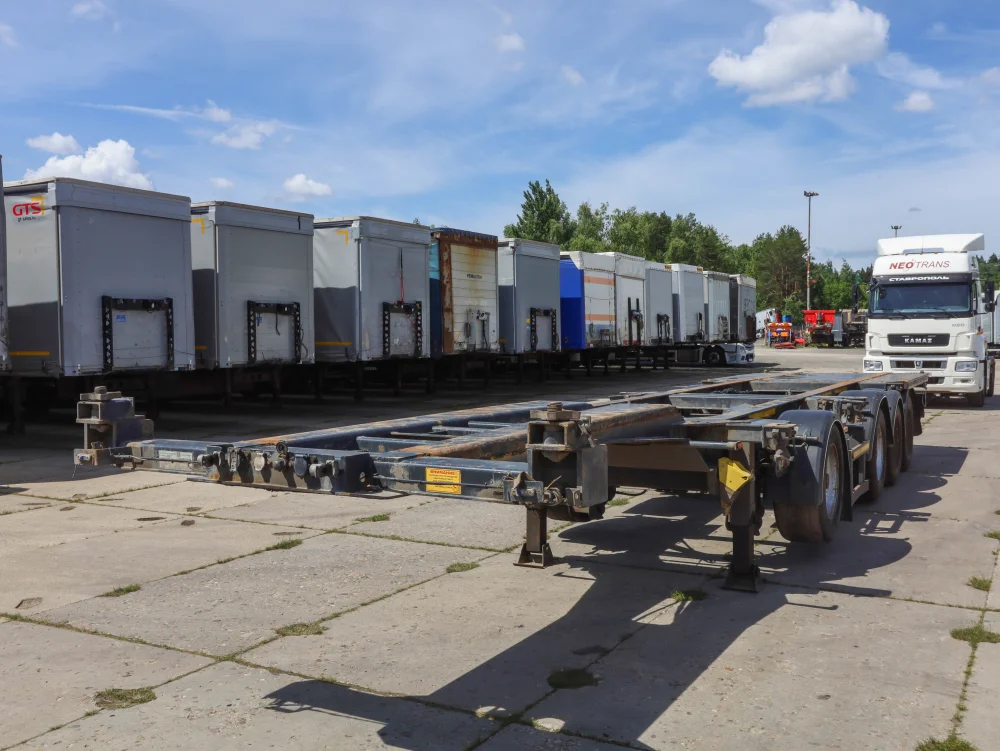 Полуприцеп-контейнеровоз Тонар K4-U (99891), 2020 г/в - фото 3