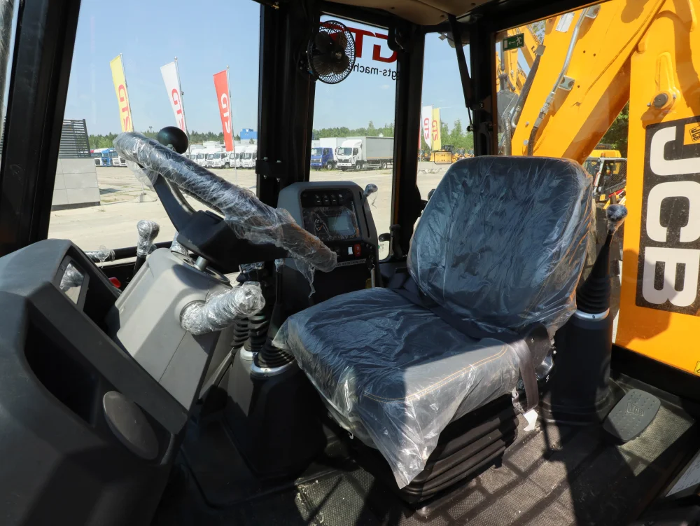 Экскаватор-погрузчик JCB 3DX Plus, 2024 г/в - фото 9