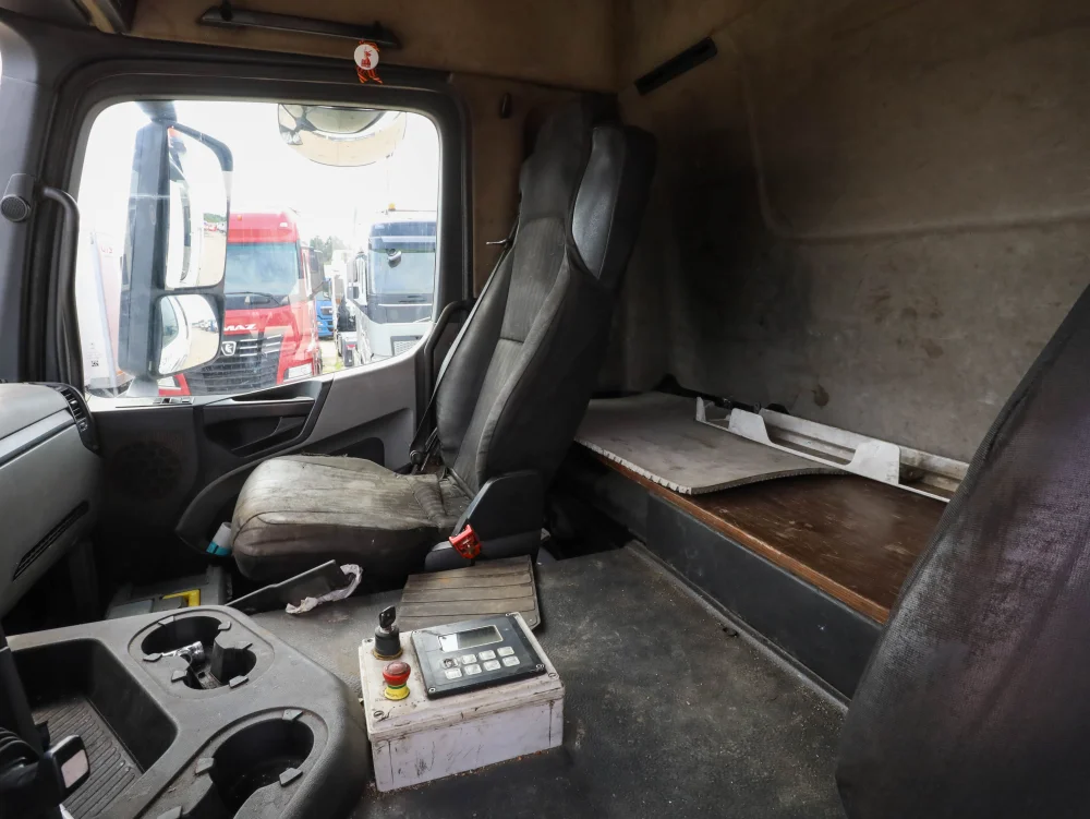 Mусopoвоз PГ-1B на шасси Mercedes-Benz 78341В, 2018 г/в - фото 9