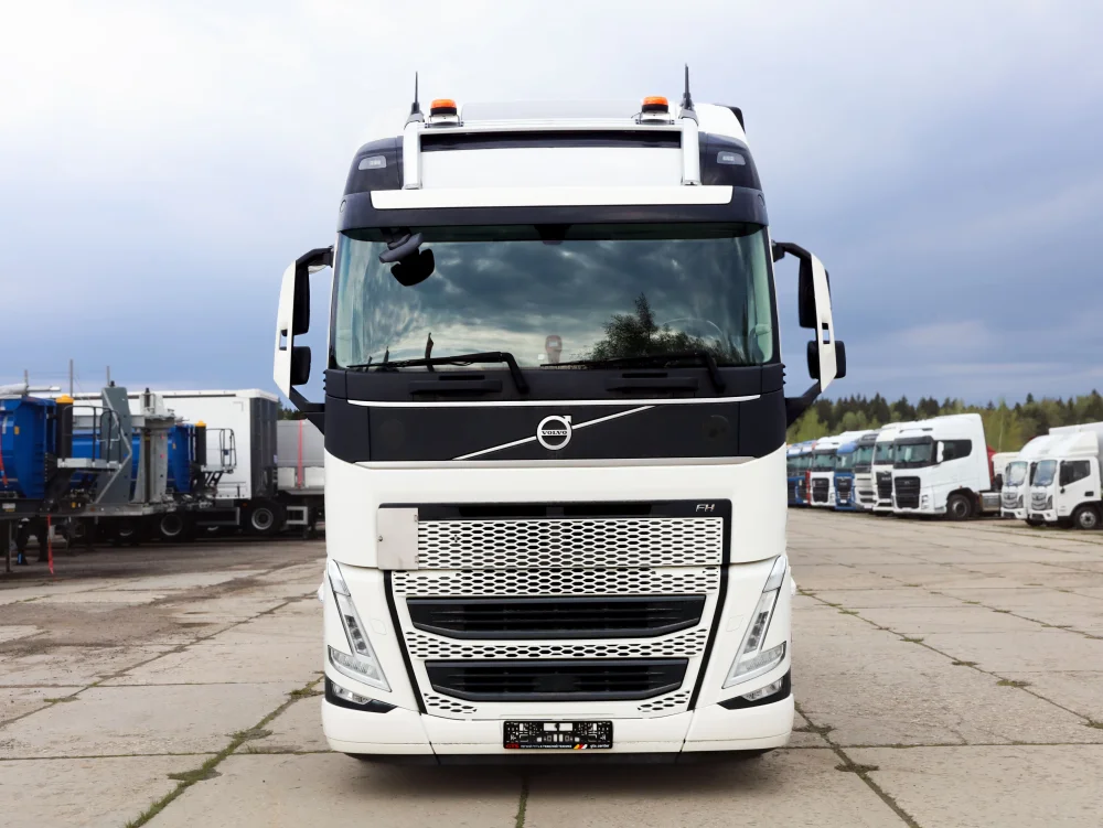Седельный тягач Volvo FH, 2022 г/в - фото 2