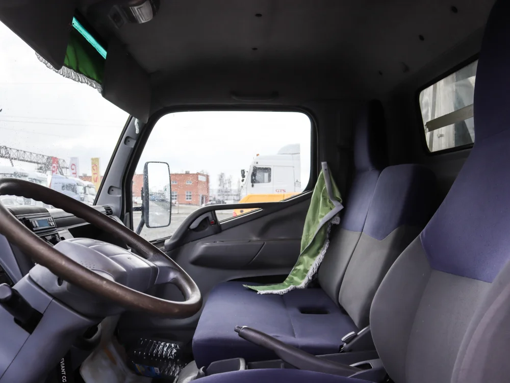 Грузовик-рефрижератор Mitsubishi Fuso 2014 г/в - фото 9