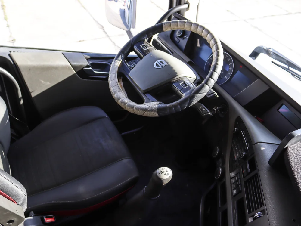 Седельный тягач Volvo FH, 2018 г/в - фото 11