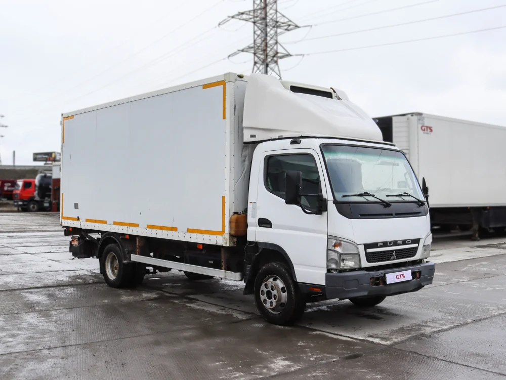 Грузовик-рефрижератор Mitsubishi Fuso 2014 г/в - фото 1