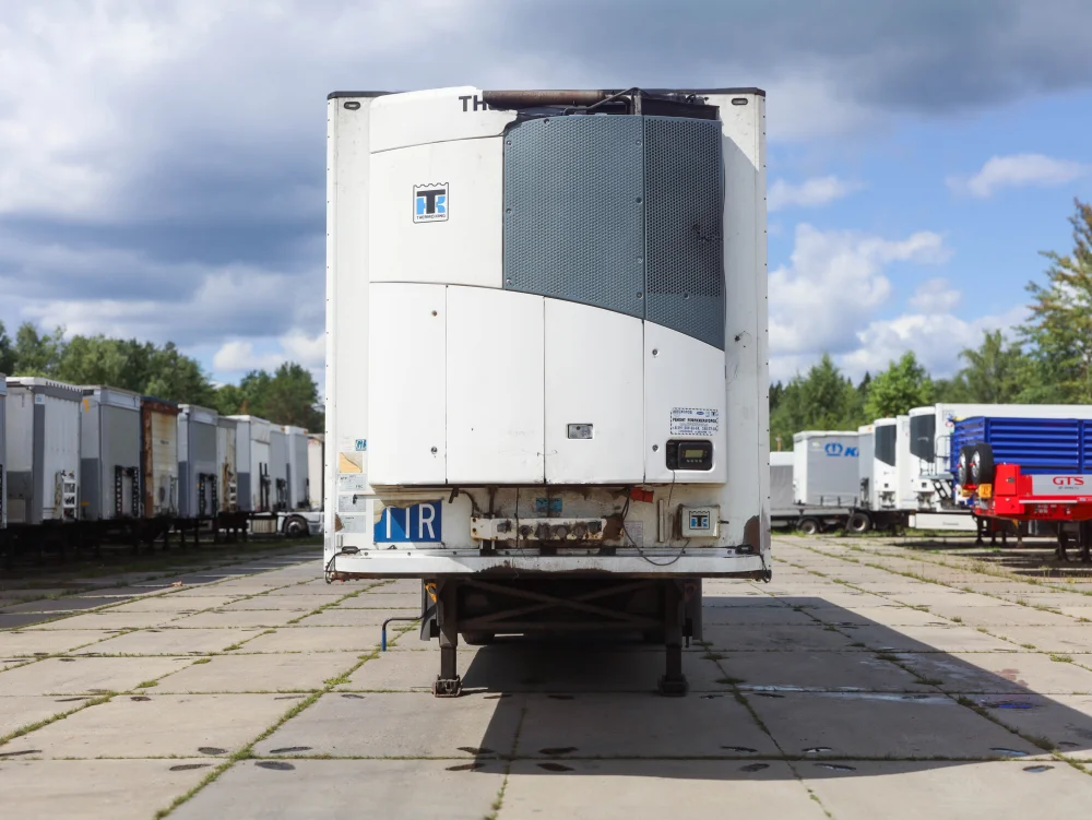 Полуприцеп-рефрижератор Schmitz Cargobull SKO 24/L, 2011 г/в - фото 2