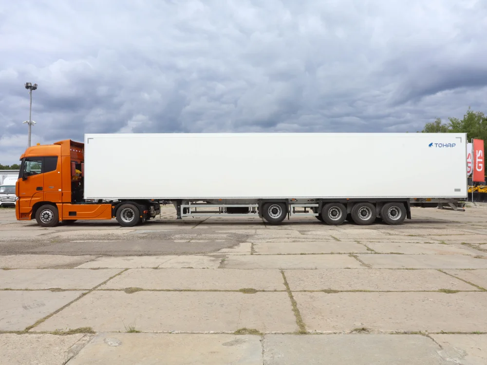 Сцепка седельный тягач Foton Auman A 1846 ADR и полуприцеп Тонар R3-13 97861 - фото 4