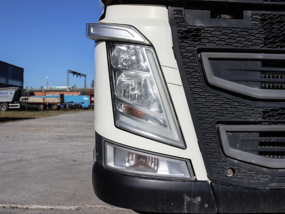 Седельный тягач Volvo FH, 2018 г/в - фото 18