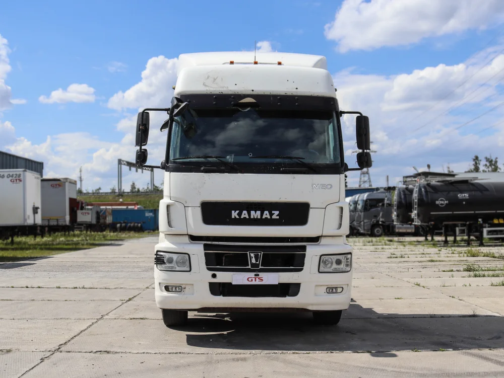 Седельный тягач Камаз 5490, 2021 г/в - фото 2