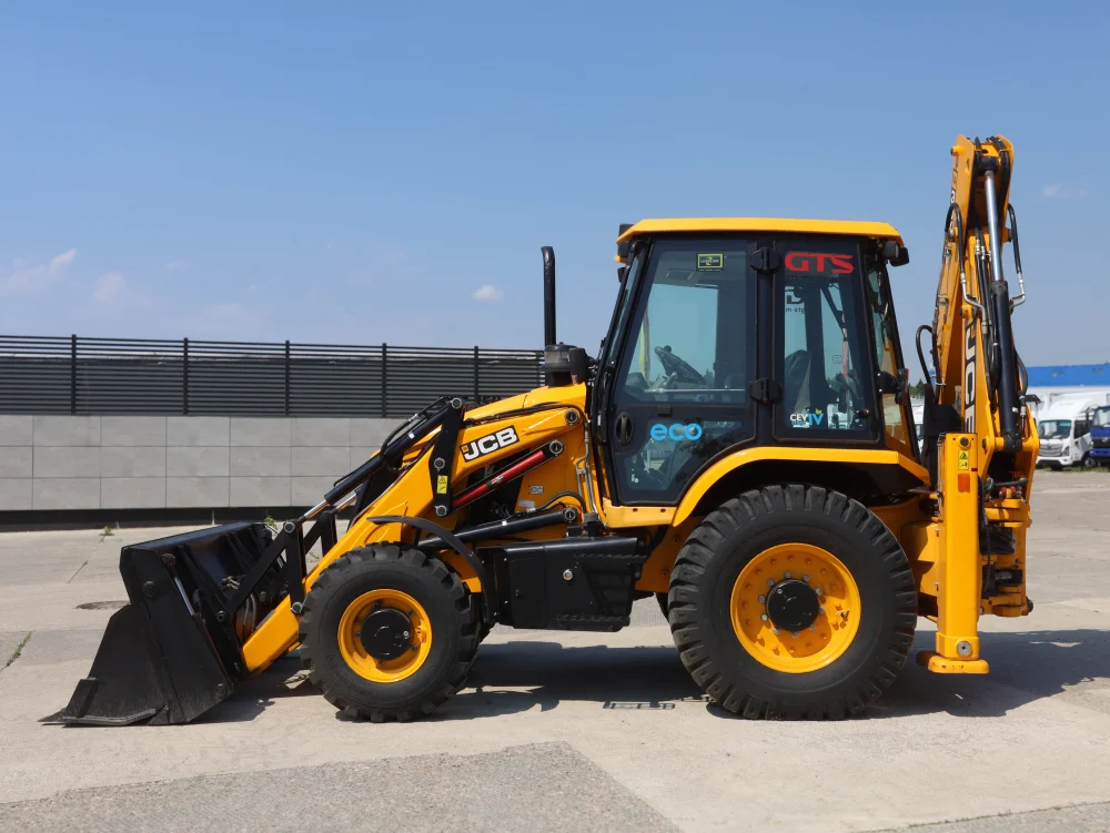 Экскаватор-погрузчик JCB 3DX Plus, 2024 г/в - фото 2
