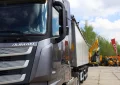 Сцепка седельный тягач Foton A 1846 ADR 4x2 и зерновоз Тонар 9599 - фото 11