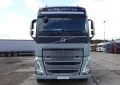 Сцепка тентованный грузовик Volvo FH 460 + шторный прицеп Wielton PC2K - фото 2
