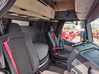 Седельный тягач Renault