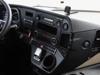 Седельный тягач Mercedes–Benz