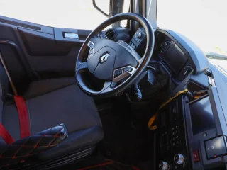 Седельный тягач Renault