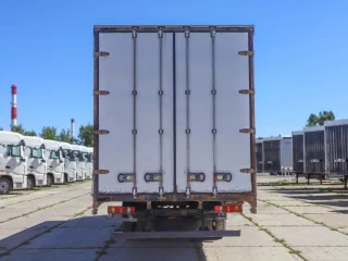 Тентованный грузовик ГАЗ