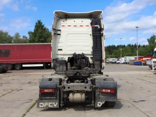 Седельный тягач Dongfeng