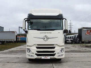 Седельный тягач Dongfeng