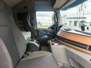 Седельный тягач Dongfeng