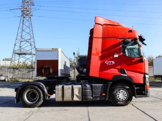 Седельный тягач Renault
