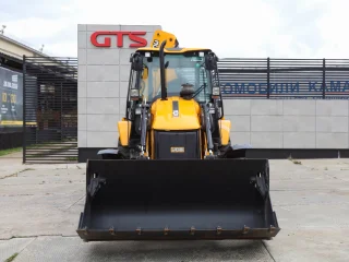 Экскаватор-погрузчик JCB