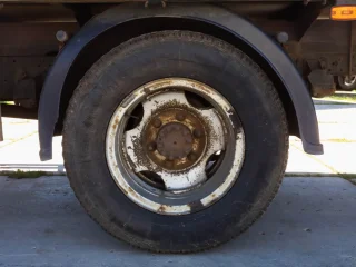 Тентованный грузовик ГАЗ