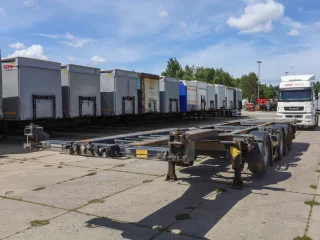 Полуприцеп-контейнеровоз Тонар