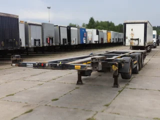Полуприцеп-контейнеровоз Тонар