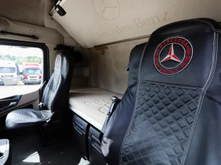 Седельный тягач Mercedes–Benz