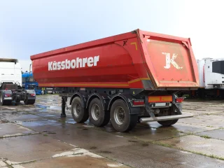 Самосвальный полуприцеп Kassbohrer