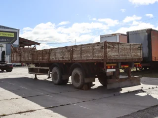 Бортовой полуприцеп МАЗ