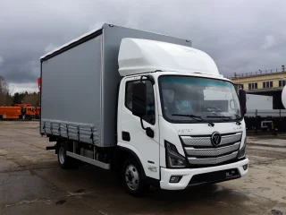 Шторно-бортовой гpузовик Foton