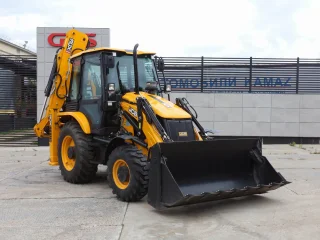 Экскаватор-погрузчик JCB