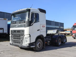 Седельный тягач Volvo
