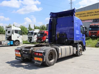 Седельный тягач Volvo