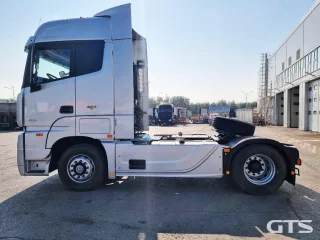 Седельный тягач Foton