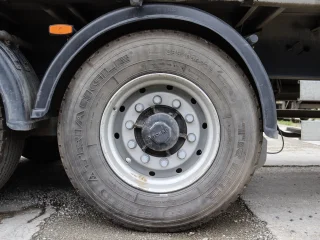 Шторно-бортовой полуприцеп Тонар