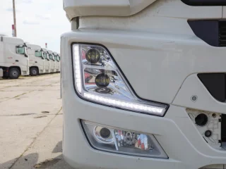 Седельный тягач Dongfeng