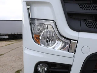 Седельный тягач Mercedes-Benz