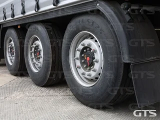 Шторный полуприцеп Orthaus