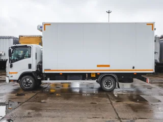Фургон-рефрижератор Isuzu