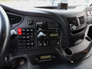 Седельный тягач FAW