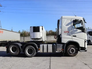 Седельный тягач Volvo