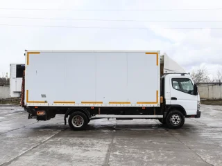 Грузовик-рефрижератор Mitsubishi Fuso