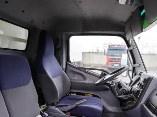 Грузовик-рефрижератор Mitsubishi Fuso