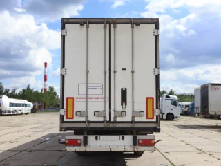 Полуприцеп-рефрижератор Schmitz Cargobull