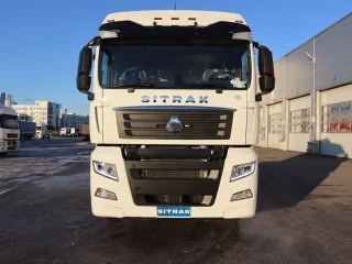 Седельный тягач Sitrak