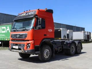 Седельный тягач Volvo