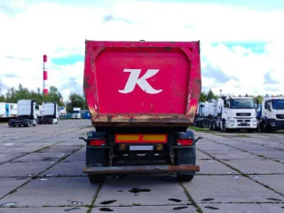 Самосвальный полуприцеп Kassbohrer